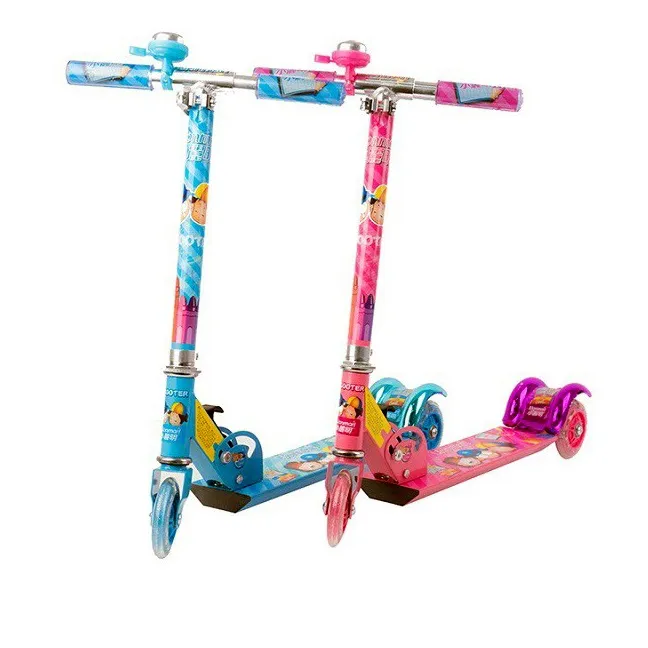 Lionman 2009A Kids 3-Wheel Kick Scooter – Foldable with LED & Bell