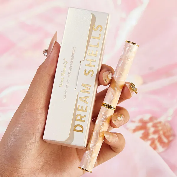 Kiss Beauty Dream Lipstick – Moisturizing, Long-Lasting Gloss Finish